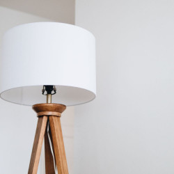 Торшер трапеция с одной лампой (демо) Торшер трапеция с одной лампой (демо)